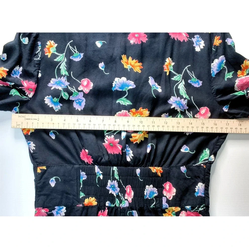 Access Vintage Floral Romper Shorts Women Small Black Short Sleeve‎ Button Front